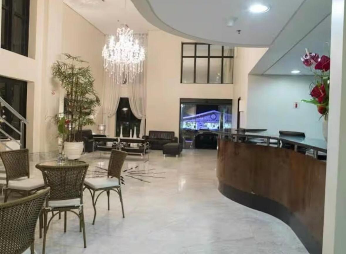 Apartamento Flat Em Moema - Limpeza Diaria & Estacionamento São Paulo