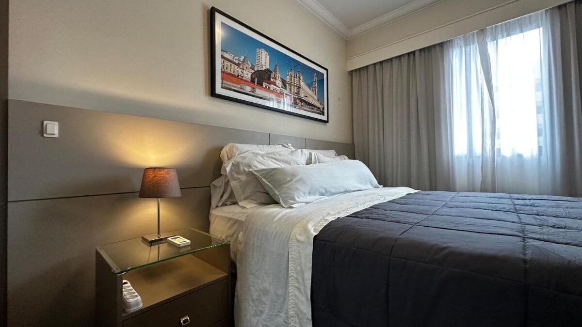 Apartamento Flat Em Moema - Limpeza Diaria & Estacionamento *